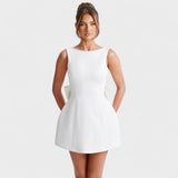 Catarina - Mini Vestido Adornado com Pérolas