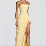 Adriana - Vestido Longo com Drapê e Decote