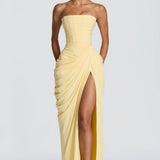 Adriana - Vestido Longo com Drapê e Decote