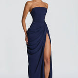 Adriana - Vestido Longo com Drapê e Decote