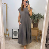 Ana - Vestido Clássico e Confortável