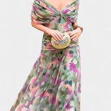 Luana - Vestido Chic com Decote em V