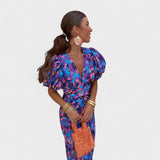 Lília - Vestido Tropical en Llamas