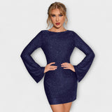 Vestido com Lantejoulas e Costas Abertas