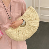 Bolsa Tote Alyana de Rattan em Formato de Meia-Lua