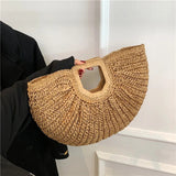 Bolsa Tote Alyana de Rattan em Formato de Meia-Lua