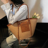 Bolsa de Ombro Beatrice Forest em Tecido Exclusivo