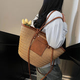 Bolsa de Ombro Beatrice Forest em Tecido Exclusivo