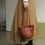 Bolsa de Ombro Trançada Blair