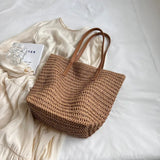 Bolsa de Praia Trançada em Junco Celeste