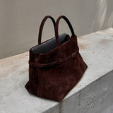 Bolsa de Camurça com Design Sofisticado