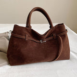 Bolsa de Camurça com Design Sofisticado