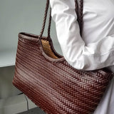 Elegante Bolsa Trançada em Couro Sintético