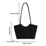 Bolsa de Mão Riona em Material Texturizado Premium