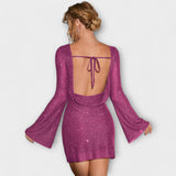 Vestido com Lantejoulas e Costas Abertas